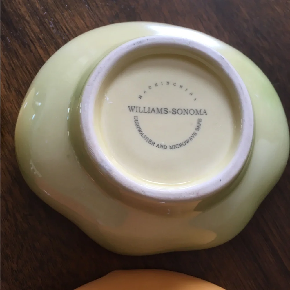 Williams Sonoma | Mini Tomato Bowls